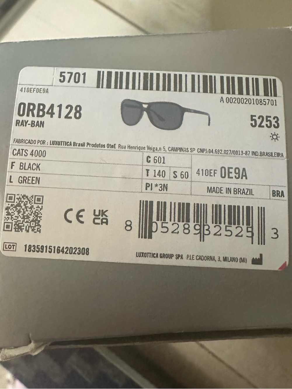 Ray-Ban Aviators - Picture 7 of 7